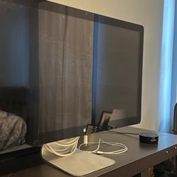 Apple monitor 27”