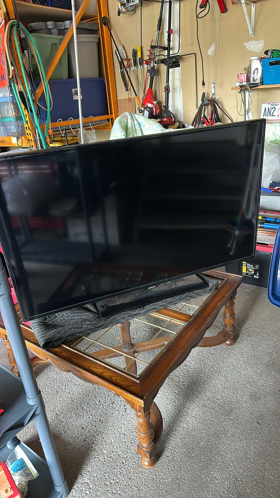 Samsung 55” Smart TV