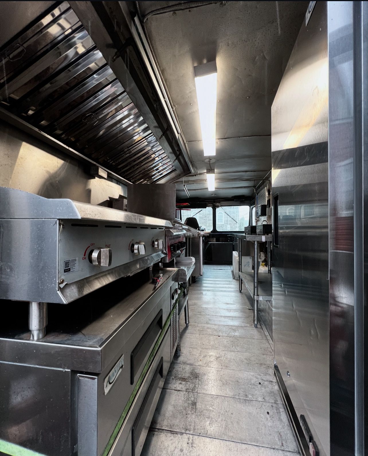 FOOD TRUCK
