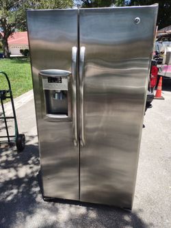 Stainless steel side by side refrigerator