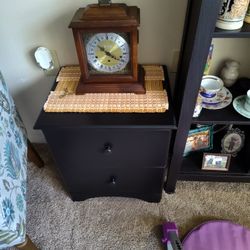 ($25) Like New Black Nightstand With Two Drawers