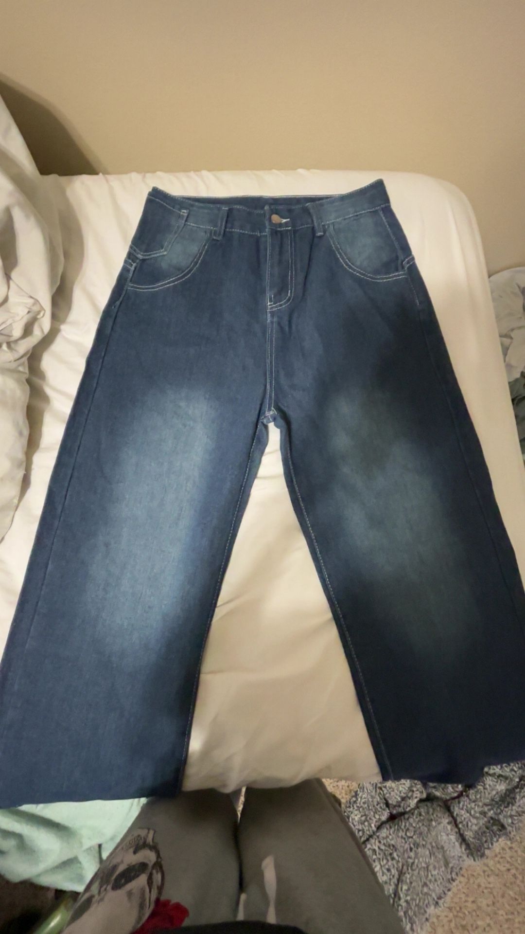 Baggy jeans