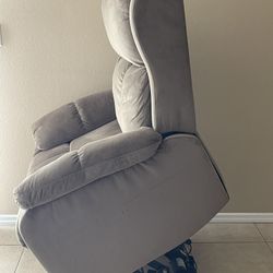 Reclining Electric Lift Chair