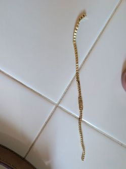 14 karat gold plated bracelet broken