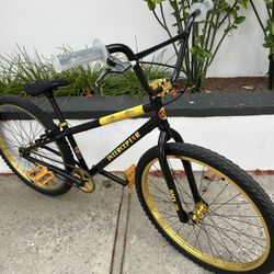 GT Dyno Bmx 26”  Black And Gold  Redline Mongoose 