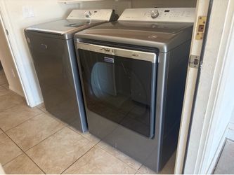Maytag Bravos  XL  Washer & Dryer (Used)