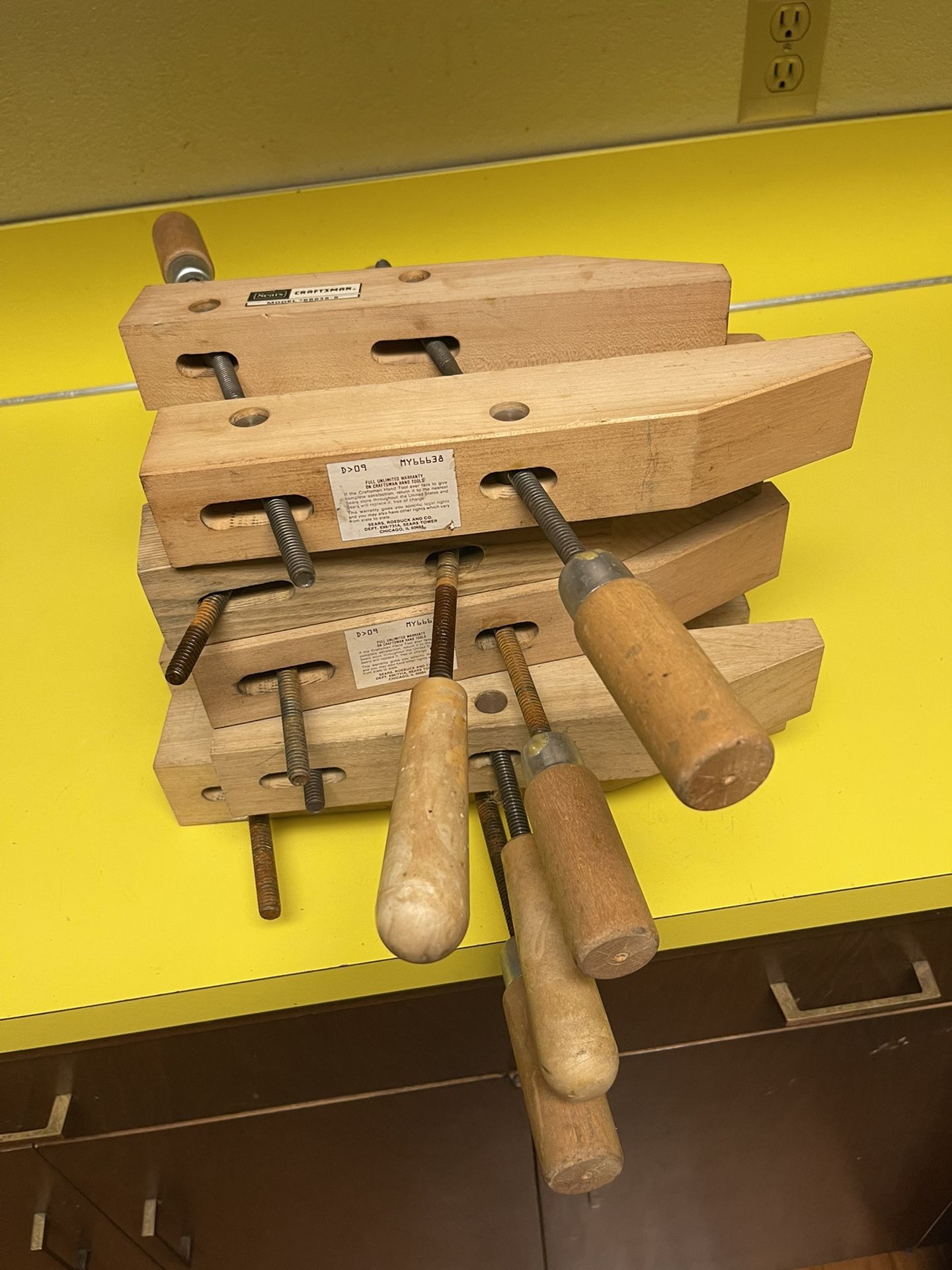 Lot of five Vintage craftsman wood clamps for Sale in Bellevue, WA