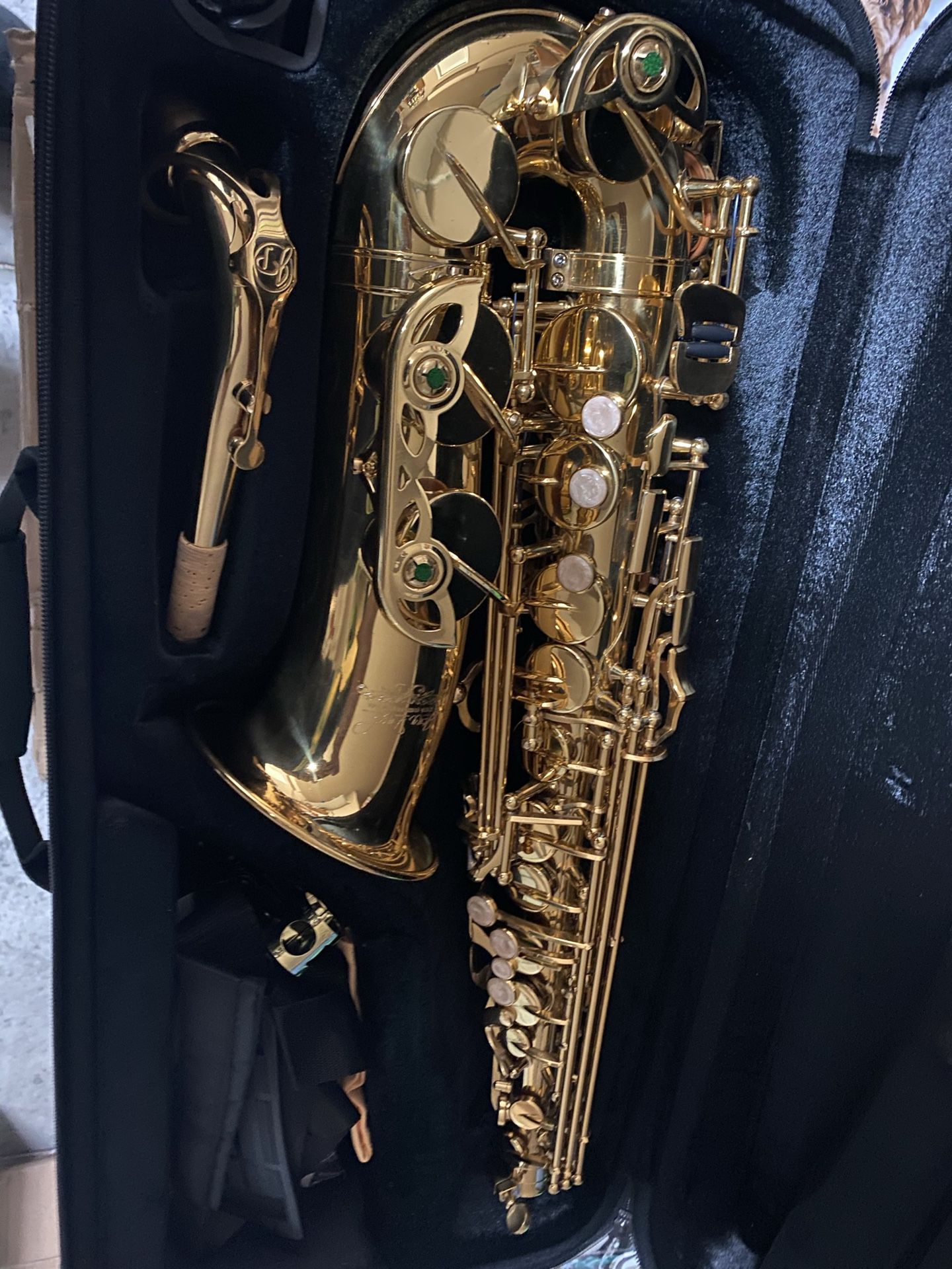 Jean paul AS-400 saxophone