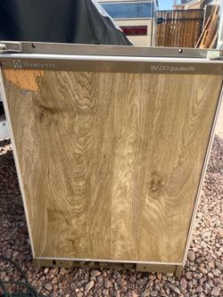 Dometic 3-way RV Refrigerator
