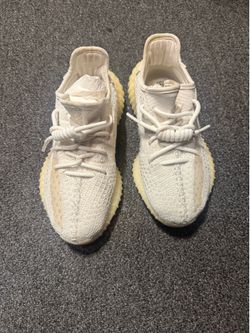 Yeezy Boost 350 V2 Light GY3438