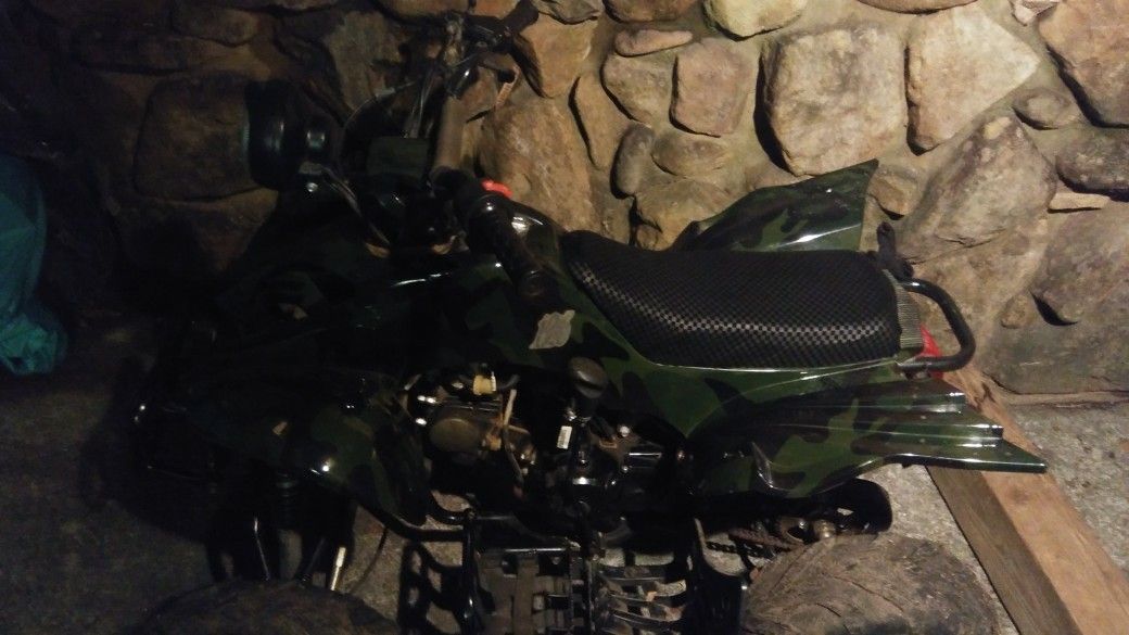 125CC camo green needs nothing runs great super fast