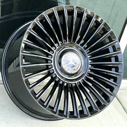 20" Staggered Wheels For Mercedes 