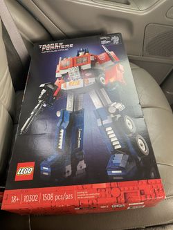 Legos Optimus Prime