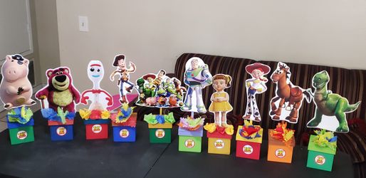Party Table Centerpieces