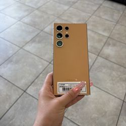 SAMSUNG S24 ULTRA UNLOCKED 512GB