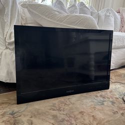 32 Inch HD TV