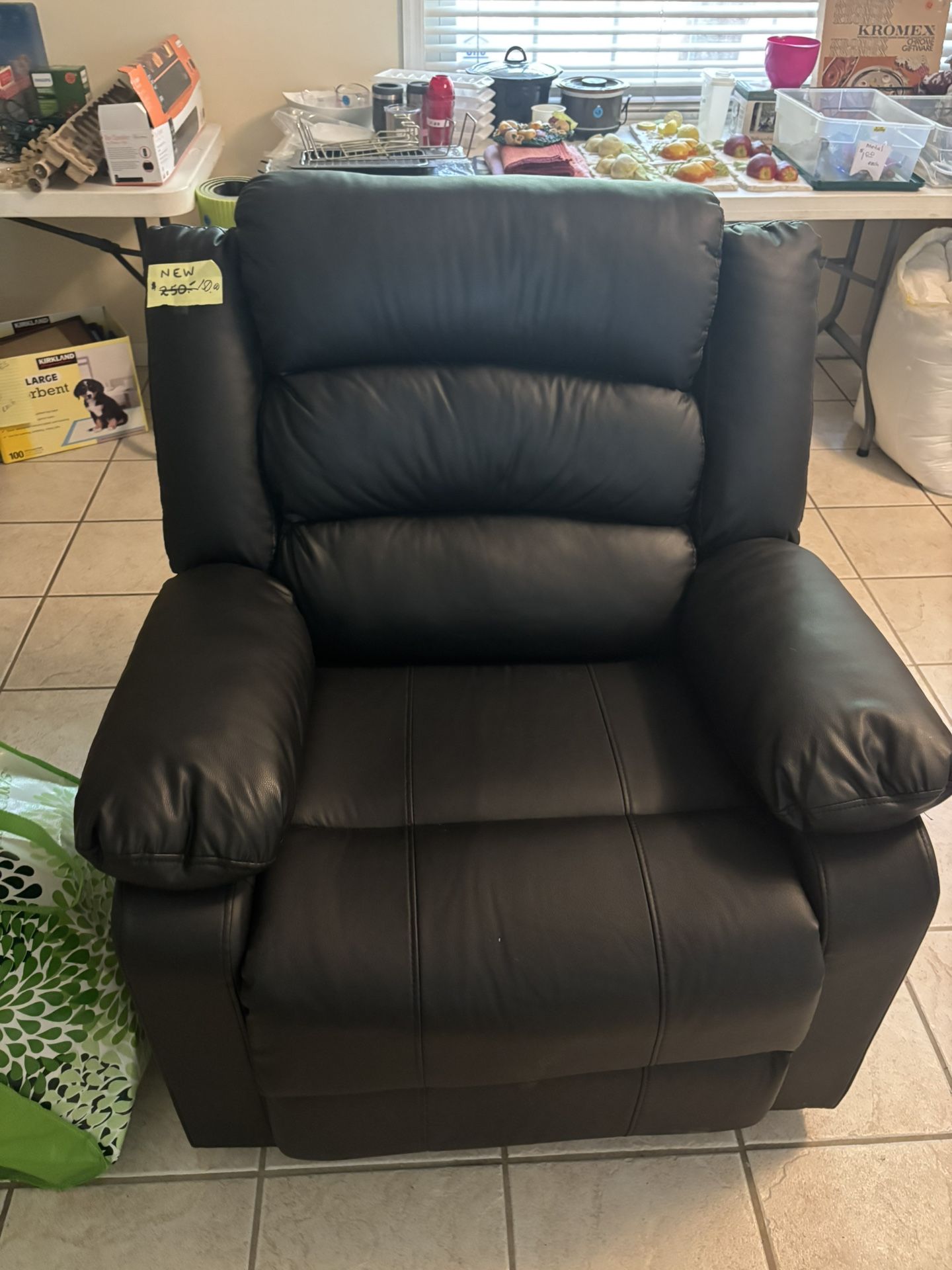 Recliner Black Brand New