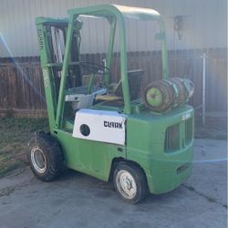 Forklift