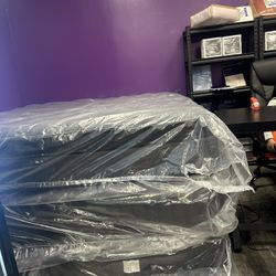 King Temp Sealy Mattress