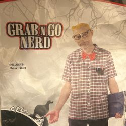 Grab N Go Nerd Costume/adult size extra large 44–46/brand new