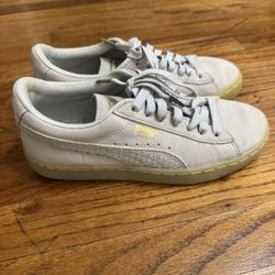 Puma Sneakers