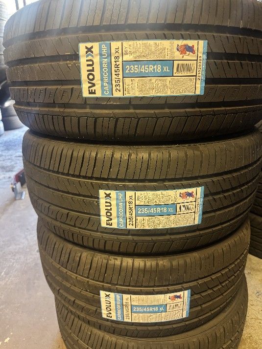 CAPRICORN 235 45 18 (TIRE SET)