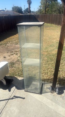 Glass shelve