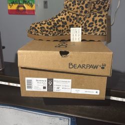 Bearpaw 