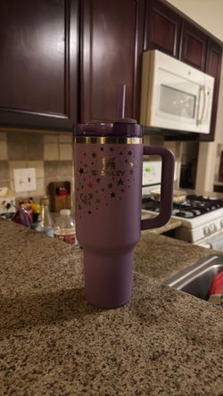 Stanley Quencher Tumbler Purple Star Print
