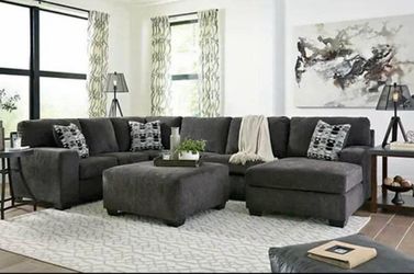 Financial living room