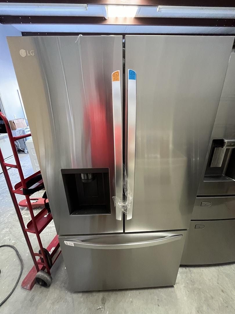 26 cu. ft. Smart Counter-Depth MAX™ French Door Refrigerator