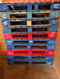 Wood Pallets size  40x48 total 19