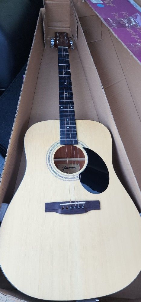 Jasmine S35-U Acoustic guitar 