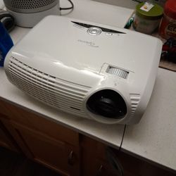 Optoma Projector 