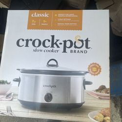 Brand New Crockpot