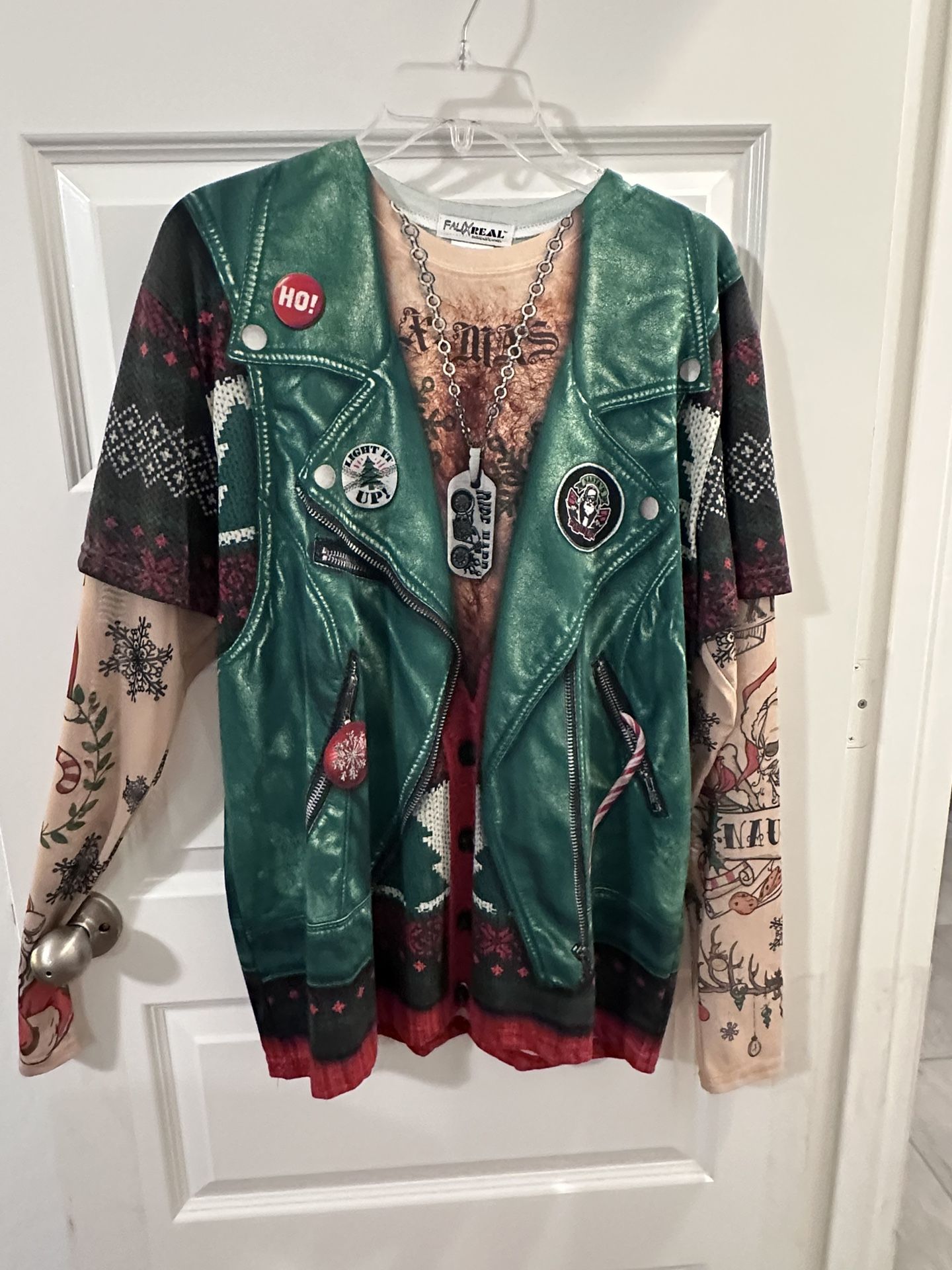 Men’s Christmas Shirt With Tattoos