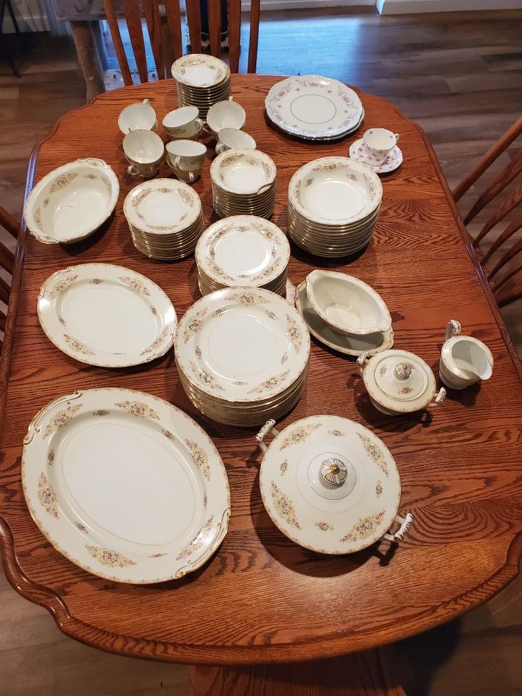 Service For 12! Cherry China Made In Occupied Japan (Years '45-'52) Total 92 Pieces