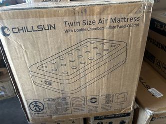 Air mattress 75x39x16”