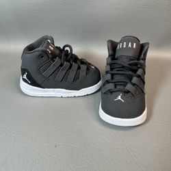 NIKE AIR JORDAN MAX AURA TODDLER/KID [SIZE 4C] ANTHRACITE/FOAM PINK [AQ9251-060]