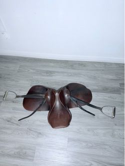 Brown Leather English Saddle with Stirrups