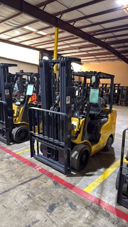 2014 Caterpillar 6,000lb Capacity Forklift For Sale