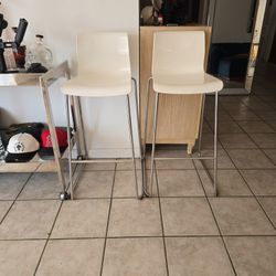 two stool chairs 