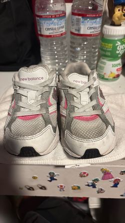 New balance shoes