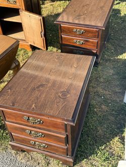 Pair of Vintage 3-Drawer Nightstands