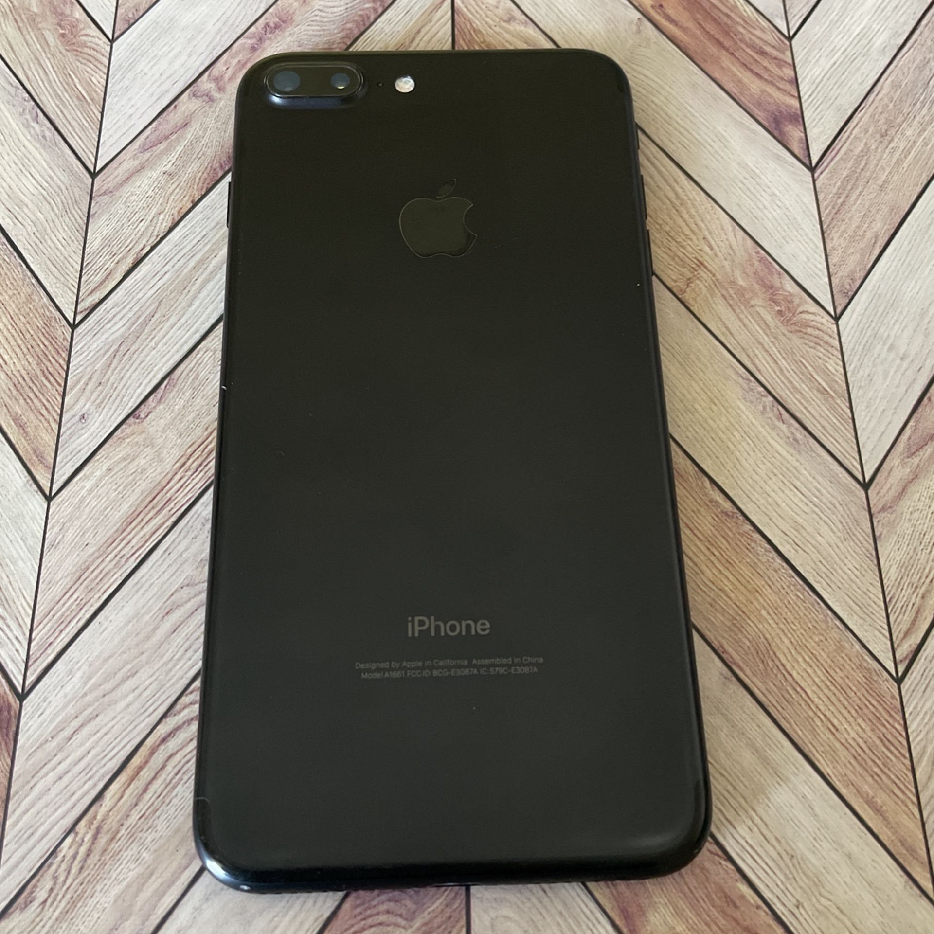 iPhone 7 PLUS (64GB) Unlocked 🌏 Liberado Para Cualquier Compañía