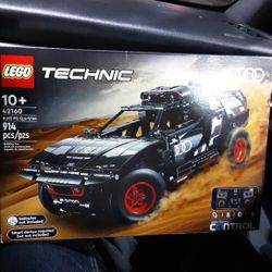 Lego New Audi RS Q E-tron Set 