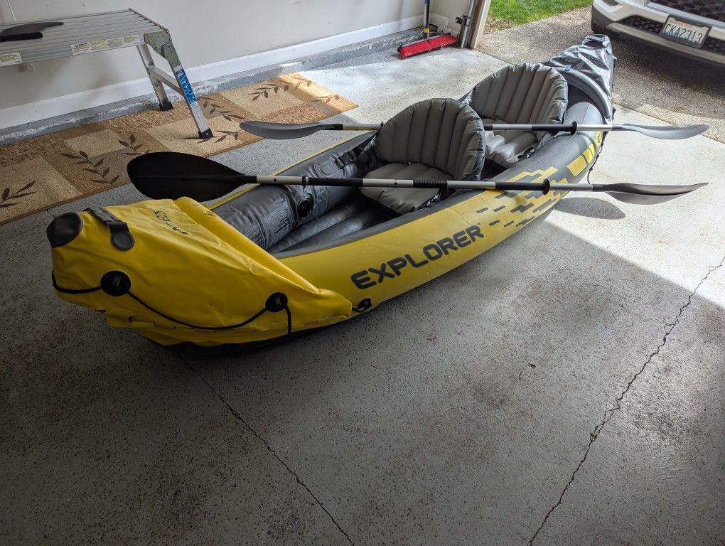 Inflatable 2-person Kayak with Paddles And Life Jackets
