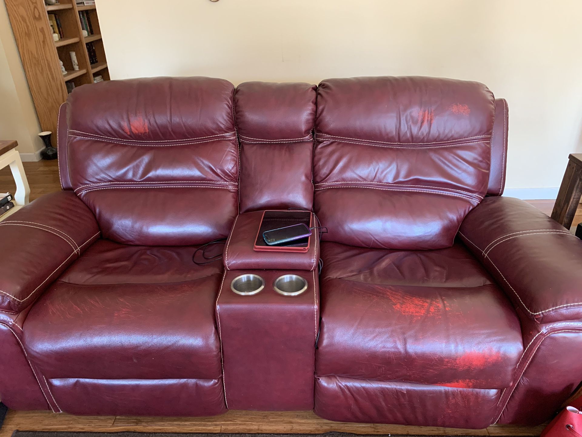 Recliner couch and recliner loveseat