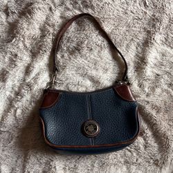 Dooney & Bourke Wristlet 