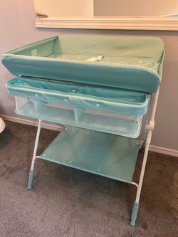 Portable changing table/ bathtub stand